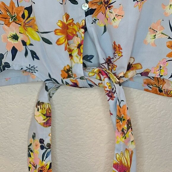 Leith Womens Shirt Top Small Blue Colorful Floral Crop Knot Front Cottagecore - Picture 8 of 12